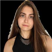 Titulada en DAW, con experiencia de profesora, imparte clases de forma online y presencial